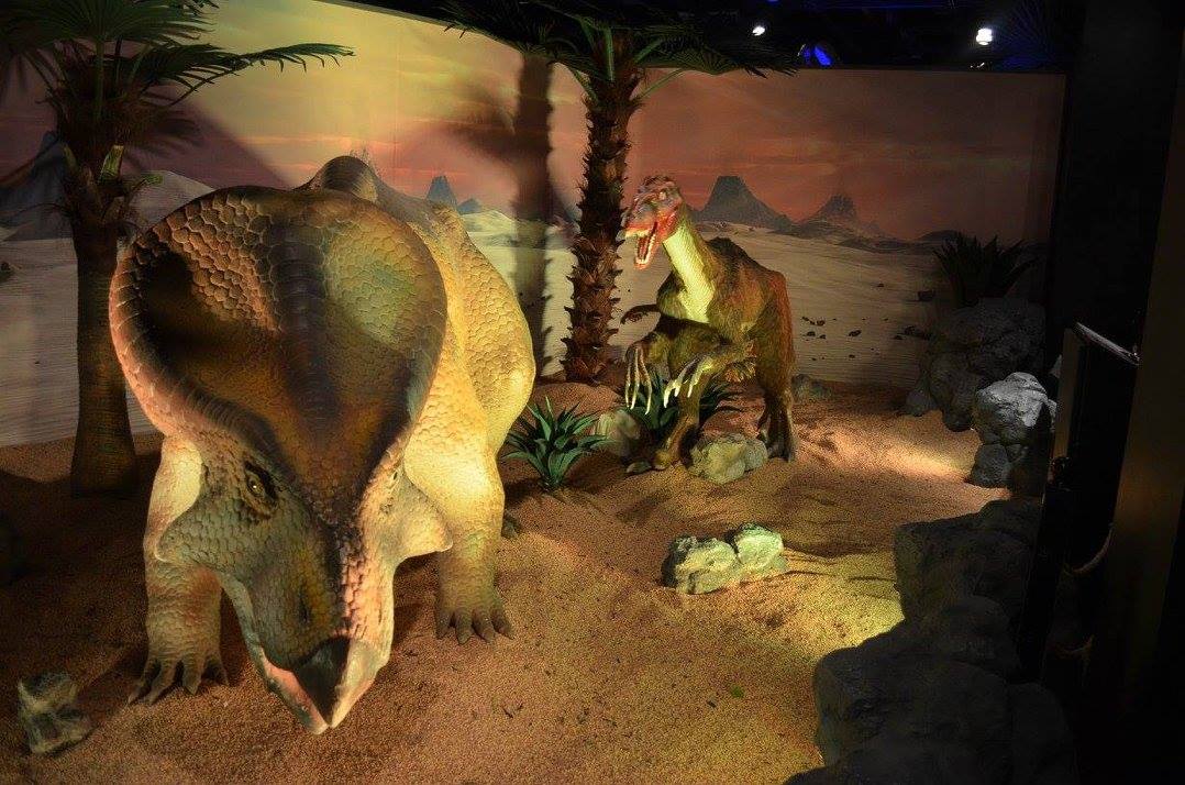 dinos1