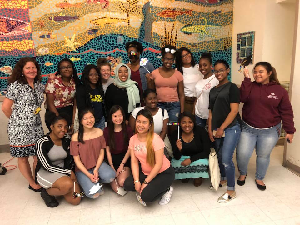 2018 graduating seniors of the WINS program at the Academy of Natural Sciences