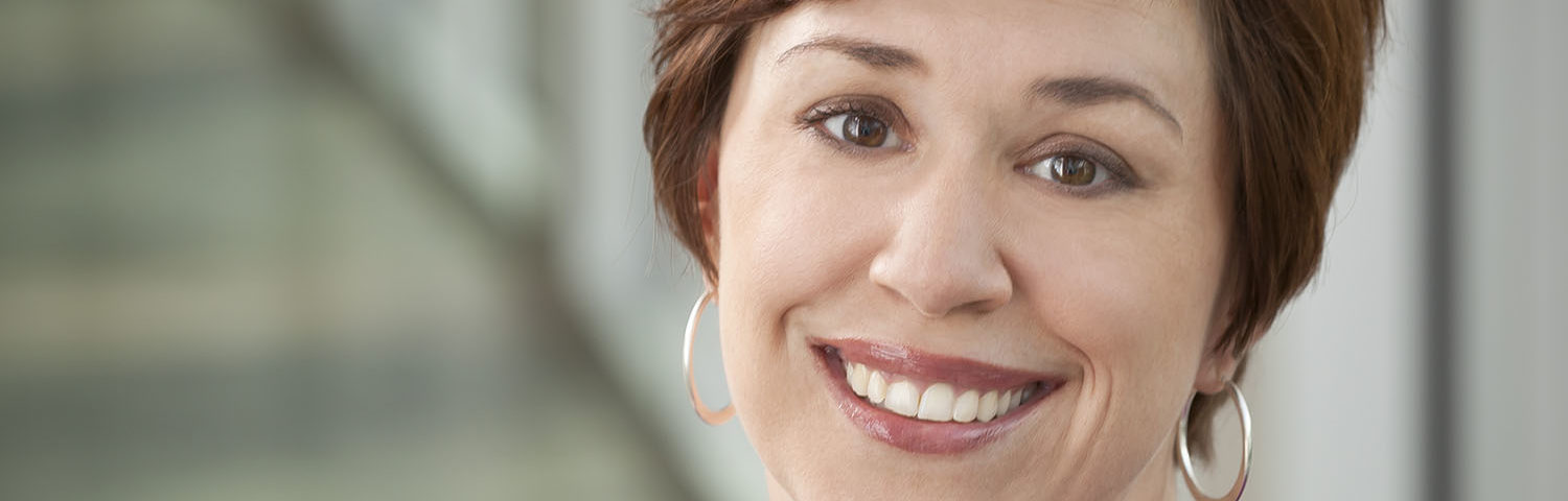 Stewart Headshot 2012.2-1500